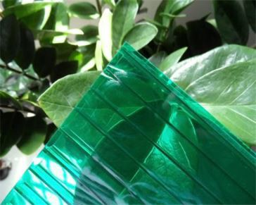 Lembar Hollow Polikarbonat Hijau